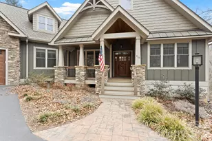 719 Overlook Dr, Flat Rock, NC 28731 - Photo 3