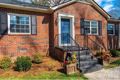 132 15th Avenue NW, Hickory, NC 28601 - Photo 3