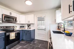 132 15th Ave NW, Hickory, NC 28601 - Photo 13