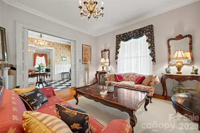 530 E Rutledge Avenue, Gaffney, SC 29340 - Photo 11