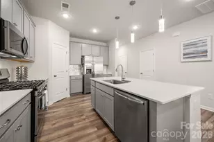 4471 Potters Wheel Dr, Fort Mill, SC 29715 - Photo 11