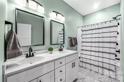 807 N Whitted Street, Hendersonville, NC 28791 - Photo 25