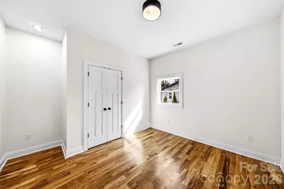 807 N Whitted Street, Hendersonville, NC 28791 - Photo 29