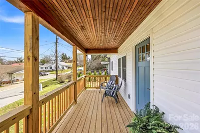 807 N Whitted Street, Hendersonville, NC 28791 - Photo 7