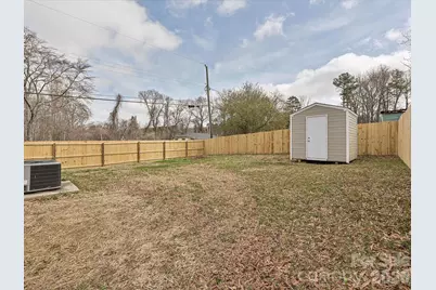 7826 Burch Shire Road, Charlotte, NC 28269 - Photo 23