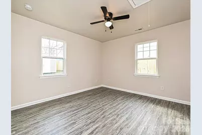 7826 Burch Shire Road, Charlotte, NC 28269 - Photo 15