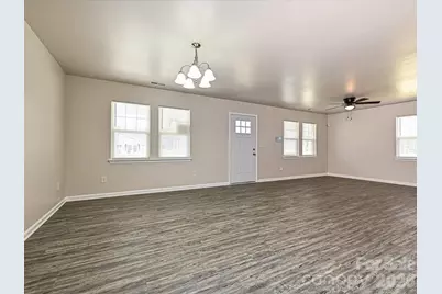 7826 Burch Shire Road, Charlotte, NC 28269 - Photo 11