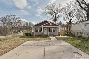 7826 Burch Shire Rd, Charlotte, NC 28269 - Photo 25