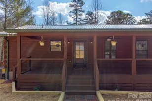 677 Ridgetop Cir, Whittier, NC 28789 - Photo 11