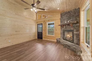 677 Ridgetop Cir, Whittier, NC 28789 - Photo 19