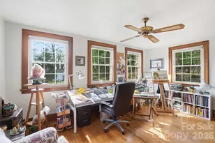 501 W Maryland Ave, Bessemer City, NC 28016 - Photo 9