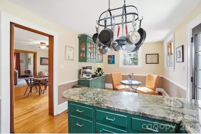 501 W Maryland Avenue, Bessemer City, NC 28016 - Photo 17