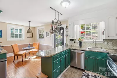 501 W Maryland Avenue, Bessemer City, NC 28016 - Photo 15