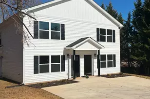 2287 9th Ave Dr NE, Hickory, NC 28601 - Photo 1