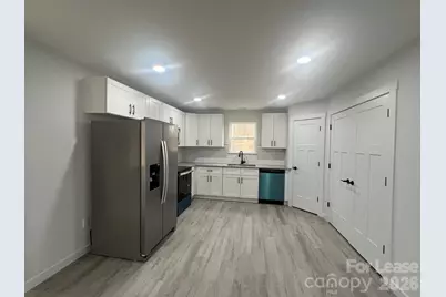 2287 9th Avenue Drive NE, Hickory, NC 28601 - Photo 3