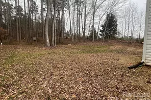 2287 9th Ave Dr NE, Hickory, NC 28601 - Photo 13