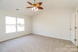 7420 Lady Liberty Ln, Charlotte, NC 28217 - Photo 9