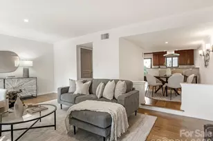 3760 Winding Creek Ln, Charlotte, NC 28226 - Photo 11