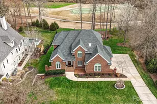 18801 River Falls Dr, Davidson, NC 28036 - Photo 3