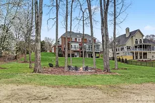 18801 River Falls Dr, Davidson, NC 28036 - Photo 41