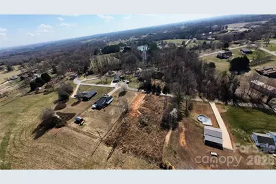 907 Honeysuckle Drive, Shelby, NC 28150 - Photo 15