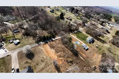 907 Honeysuckle Drive, Shelby, NC 28150 - Photo 5