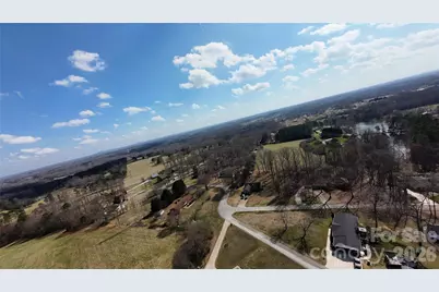 907 Honeysuckle Drive, Shelby, NC 28150 - Photo 7