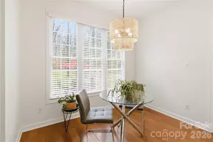 214 Hedgecrest Ln, York, SC 29745 - Photo 11