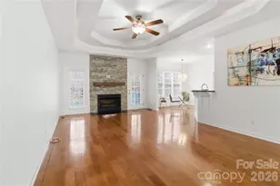 214 Hedgecrest Ln, York, SC 29745 - Photo 7