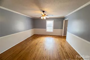 3029 Southampton Cir, Gastonia, NC 28056 - Photo 7