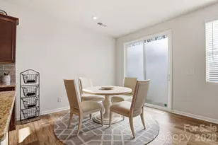 11110 Chalkbark Ln, Charlotte, NC 28262 - Photo 11