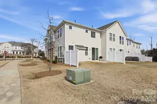 11110 Chalkbark Ln, Charlotte, NC 28262 - Photo 31