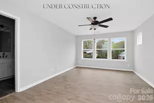 345 N Hoskins Rd, Charlotte, NC 28216 - Photo 5