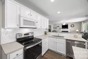 2016 Makin Dr, Indian Trail, NC 28079 - Photo 13