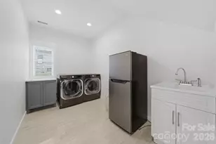 762 River Bend Dr, Granite Falls, NC 28630 - Photo 27