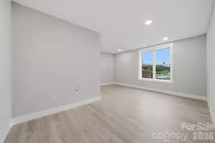 762 River Bend Dr, Granite Falls, NC 28630 - Photo 37