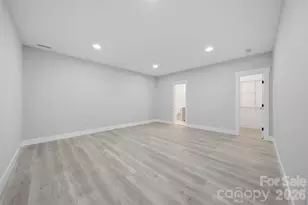 762 River Bend Dr, Granite Falls, NC 28630 - Photo 33