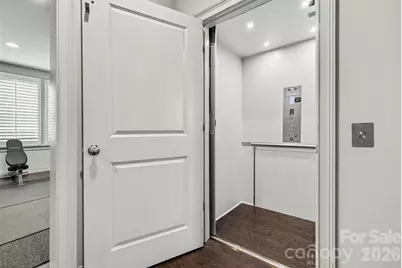 3030 Fairview Villa Court, Charlotte, NC 28209 - Photo 37