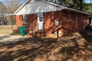 802 Marshall St, Cheraw, SC 29520 - Photo 3