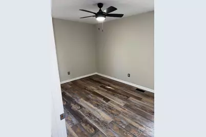 802 Marshall Street, Cheraw, SC 29520 - Photo 13