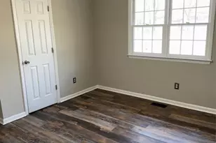 802 Marshall St, Cheraw, SC 29520 - Photo 7