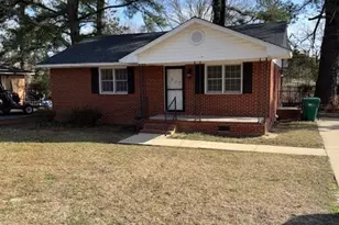 802 Marshall St, Cheraw, SC 29520 - Photo 1