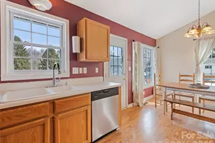 30 Woodruff St, Canton, NC 28716 - Photo 7