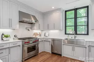 1333 Queens Rd, Charlotte, NC 28207 - Photo 9