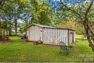 270 Lewis Ferry Road, Statesville, NC 28625 - Photo 37