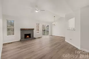 14716 Peridot Ct, Pineville, NC 28134 - Photo 3