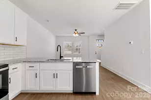 123 Indian Wls Ct, Harmony, NC 28634 - Photo 9