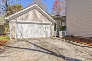 8325 Strandhill Rd, Huntersville, NC 28078 - Photo 29
