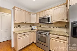 1674 Huntmoor Dr, Rock Hill, SC 29732 - Photo 17