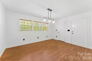 503 N 8th St, Bessemer City, NC 28016 - Photo 13